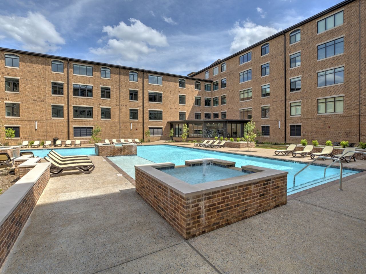 The Residences Thornwood Germantown